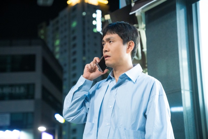 엉클 스틸컷 📸 #엉클 #오정세Translate post