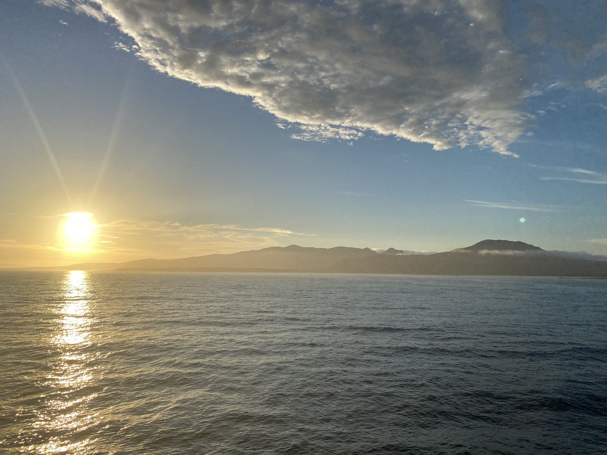 Deakin Marine Mapping (@dumarinemapping) on Twitter photo Another beautiful day for the #seafloor #mapping in the #BassStrait (background Cape Barren Island). Another beautiful day for the #seafloor #mapping in the #BassStrait (background Cape Barren Island).