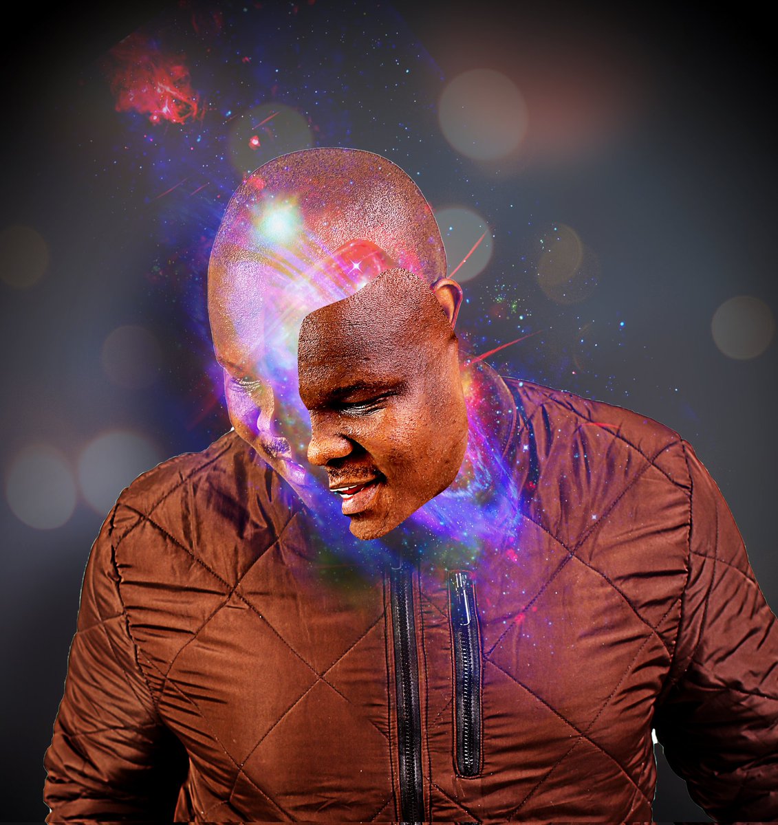 ZolaniVuyo's tweet photo. Showing what I can create. What I can do to your images. #CR17BankStatements #askaman #photoshopartwork #photomanipulation #manipulationclan #creatingfromhome #createyourstory https://t.co/yJsGd4lfSt