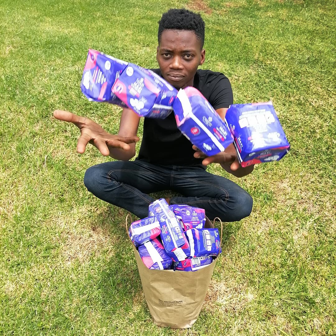 DrShakes_SD's tweet photo. Thank you so much for the birthday MoMo gifts, ewallets and I.M. this is what I wanted to buy. Schools are open no girl child should stay home because akanawo ama sanitary towels 🙏🏾 God bless you all. https://t.co/PPtJWGQxm5