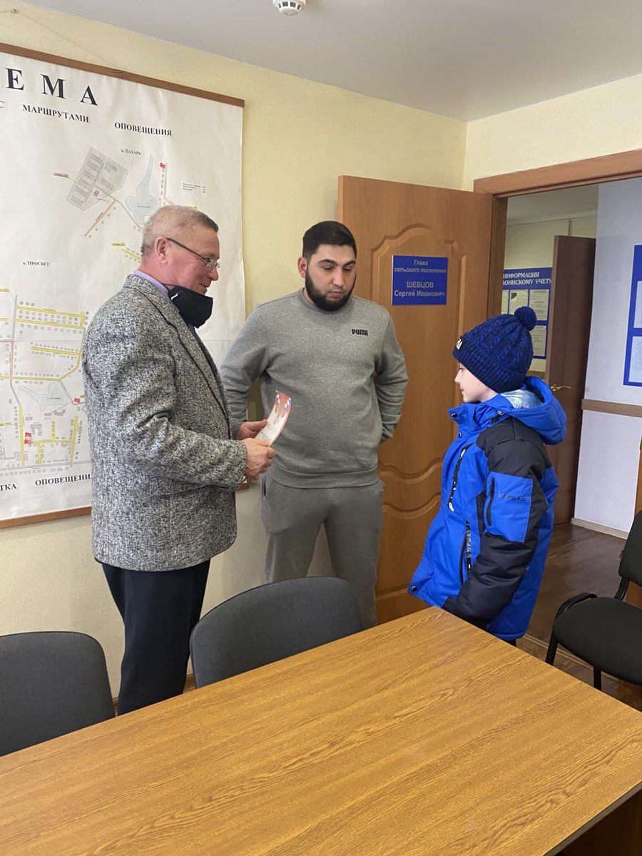 Поздравляем участника клуба единоборств "Волжский воин" Майорова Андрея и его тренера Феоктистова Александра Владимировича с многочисленными победами в турнирах по рукопашному бою. Желаем успехов и новых побед в 2022 году!