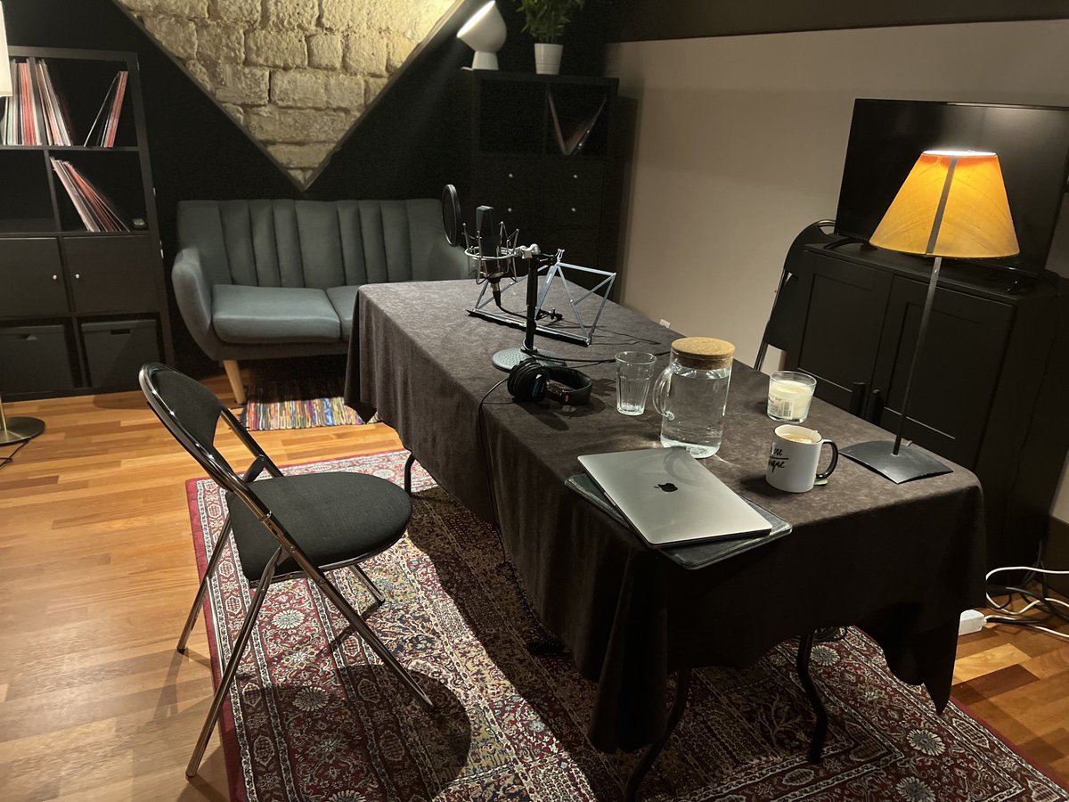 drbenvoyer's tweet photo. Take two! Delighted to be back in the studio to record the second episode of an upcoming ⁦@ESCP_bs⁩ podcast! #Podcasts #WAMM https://t.co/OfhMh2V0Mz