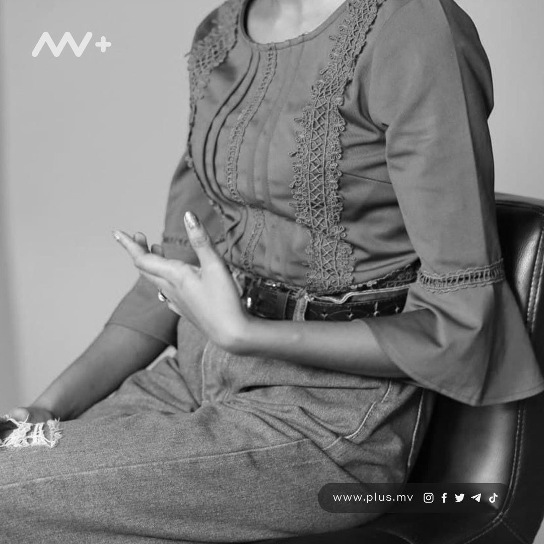 mvplusmedia's tweet photo. Warning: Mentions of self harm

“Every time I reached out for help, I am promised help but it’s not there.” says Vicky, diagnosed with Dissociative Identity Disorder.

Full story: https://t.co/nZ8OoHpSt6

#ownyourstories 
- Photostories in partnership with Rise Up MV https://t.co/O915c7tBDR