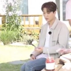 아ㅠ 진짜 기여워ㅠㅠㅜㅜㅜㅜ
힝구고양이..