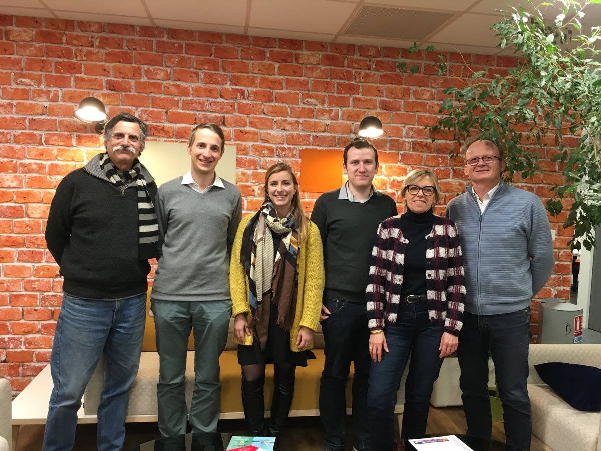 🎉 HYMAG'IN fête ses 3 ans !

Le 9 janvier 2019 marquait le lancement officiel d'HYMAG'IN avec la présence des signataires Bruno Goffe, conseiller scientifique et @LINKSIUM_ accélérateur et incubateur.
Merci pour leur accompagnement qui nous a permis d'en arriver là aujourd'hui !