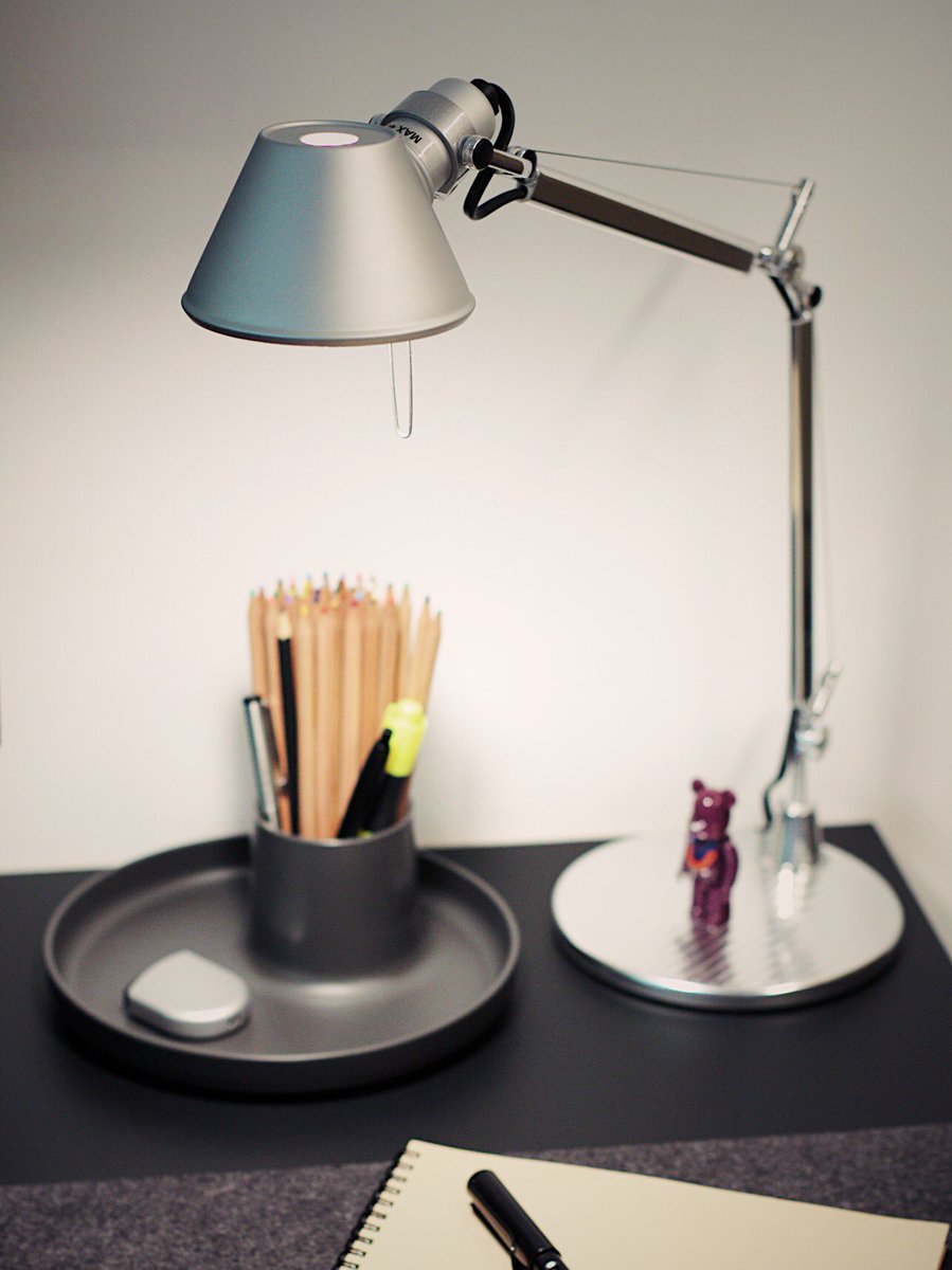 chokmanalo's tweet photo. Dusted-off and looking like brand new again, this all-aluminum classic, after almost a year of neglect 👌🏼
•
Tolomeo (1987) by Michele De Lucchi and Giancarlo Fassina for Artemide.
•
#tolomeo #micheledelucchi #giancarlofassina #artemide #artemidelighting #workfromhome https://t.co/4ziPtLume5