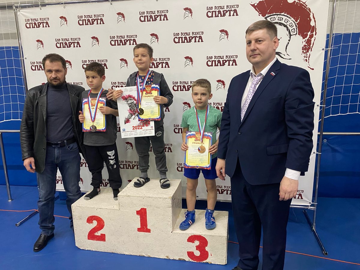 Ребята клуба единоборств Волжский воин выезжали в г. Нефтегорск на турнир Братсво спарты по Микс Файту:Майоров Андрей 🥇 место;Созонов Ярослав 🥇 место;Кандрашин Арсений 🥇 место;Новиков Евгений 🥇 место;Трофимов Алексей 🥈 место; Алеманов Артём 🥈 место;Квашук Вадим 🥈 место