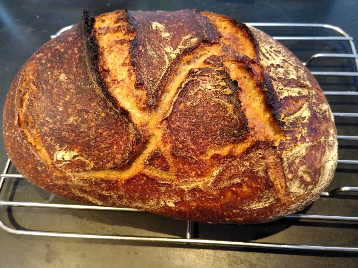 redgillett's tweet photo. Happy things. The crickle crackle of freshly baked bread on the countertop. Support from friends and colleagues who believe in me. Funding for #UnsettlingKnowledge podcast (watch for this season.) And doing my best to support others in turn. Sending it out! https://t.co/dYiJzoXNED