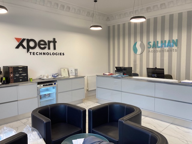 D_SignandPrint's tweet image. Internal signs are a great way to enhance your company branding and decorate your office space. To talk to someone who can advise you about your requirements, email u info@dsandp.co.uk.

#internalsigns #internalgraphics #branding