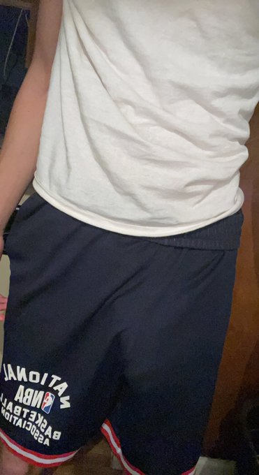 eat my shorts!🩳 https://t.co/3culAXaWVV