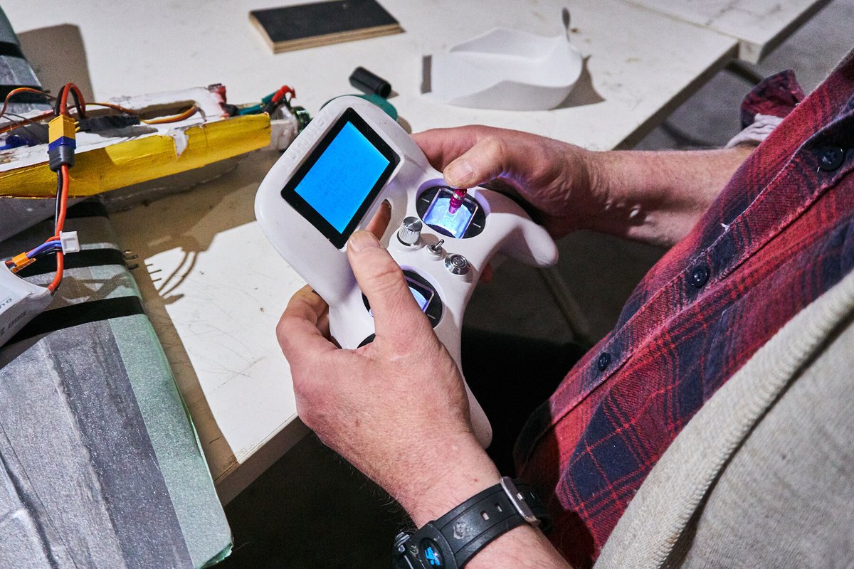 A reminder that our January Repair Café is running this Saturday (15th Jan) from 11am to 2pm. We welcome anyone/everyone to come on in and try to fix their things or have a chat with our friendly and diverse volunteer team! Coffee and tea provided 🫖