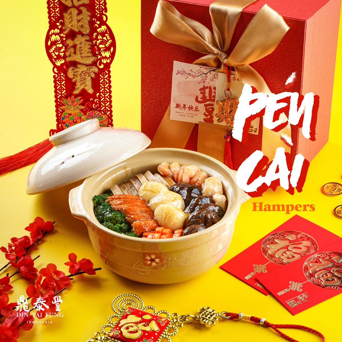 Did you know that Pén Cài can be translated as "big bowl feast", "basin cuisine" or "Chinese casserole”? 🤔

It's a perfect gift to wish good fortunes and prosperity for your colleagues and relatives! 🌠

Our Pén Cài Hampers is available for order today!🤩