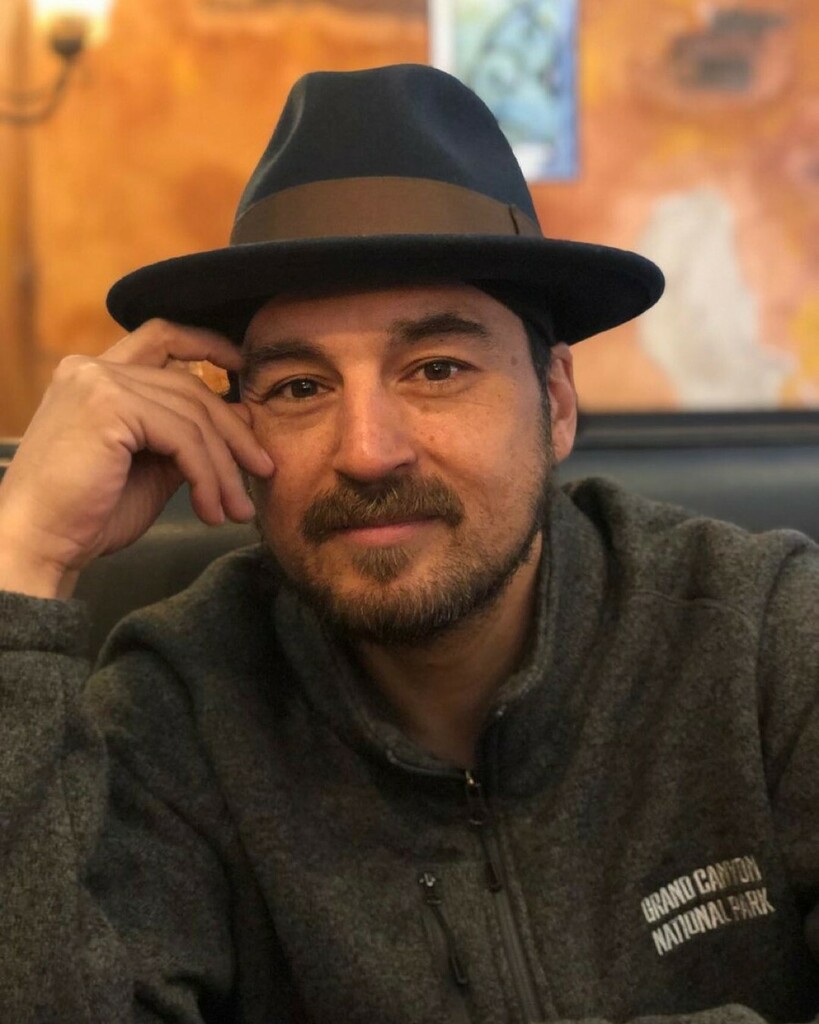 Ismaël had graag nog van alles willen doen, zeggen, maken en willen ontmoeten, maar gistermiddag 12 januari is hij overleden in bijzijn van zijn familie.

Hij heeft genoten van jullie. Het was mooi. Geniet van het leven. Maak moois. #DitisNu.

#LotzLeeft… instagr.am/p/CYqntwkNsZi/