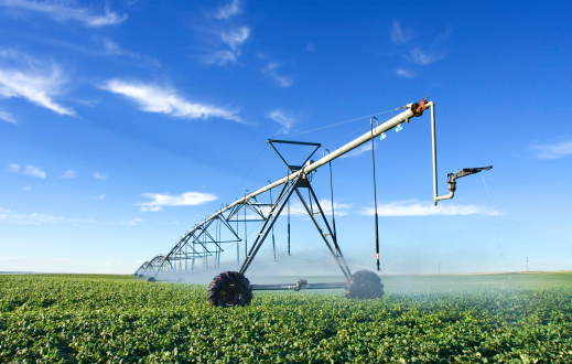 ModernAgUpdates's tweet photo. #Centerpivotirrigation, a solution to agriculture losses caused by climate change. https://t.co/M55uVpnwHd