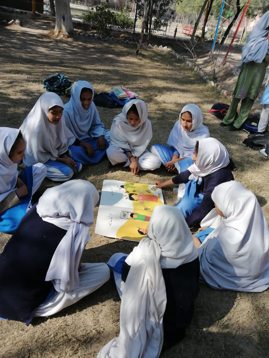 BaelaJamil's tweet image. When value additions flow in generous streams to #GirlsEducationPrograms of @itacecorg in #Pakistan it is not serendipity but core organisational synergies from #PakistanLiteracyProject to @SiyaniSahelian #AsmaanSayBatein making #GirlsTouchtheSkiesTogether @RoomtoRead @SOCFilms