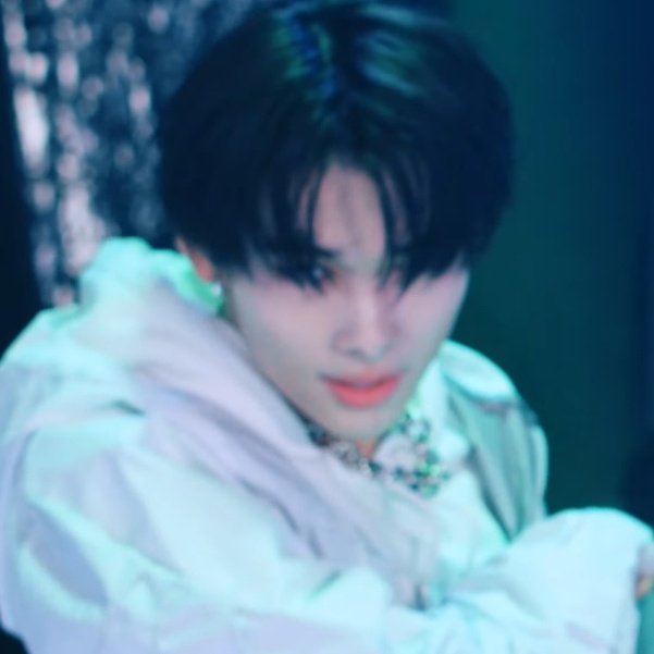 THE GAZE ??????????!?! #니키 #NI_KI