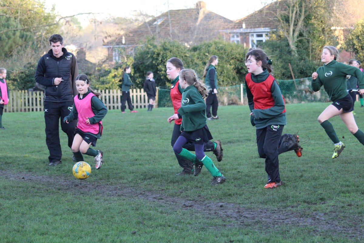 Crescent School tweet media