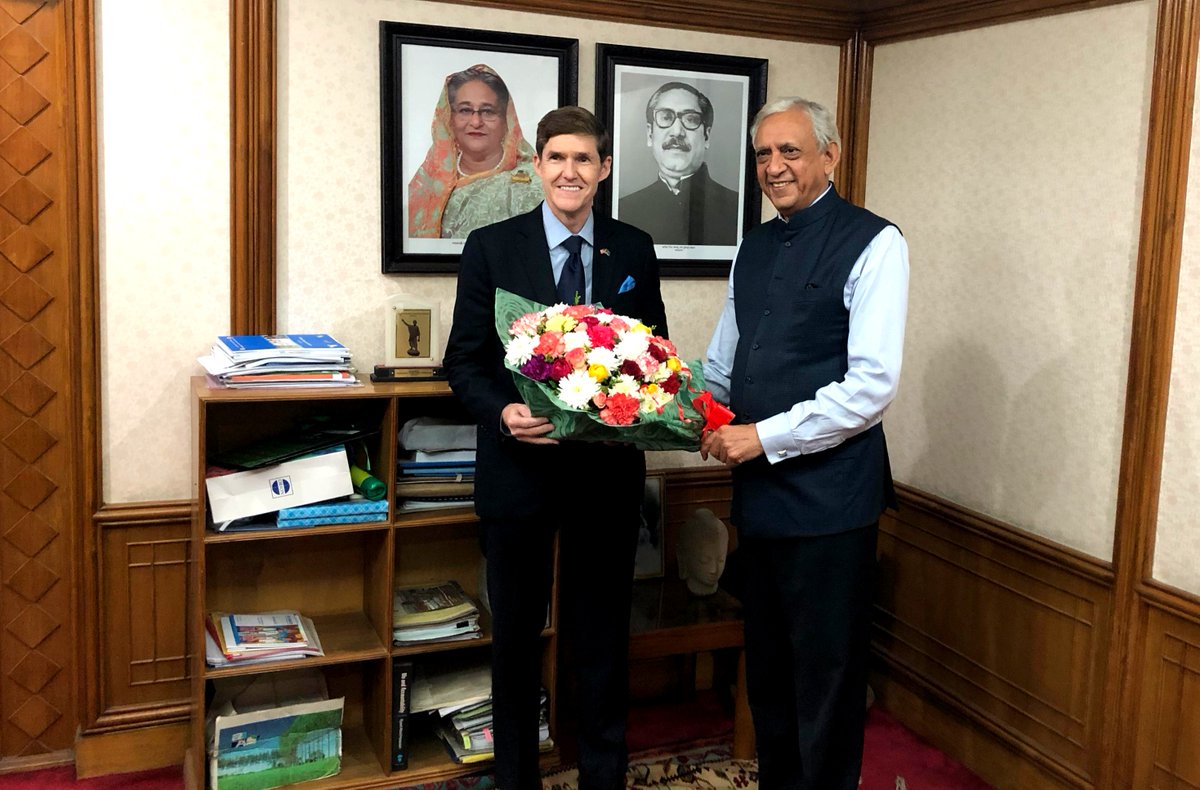 In my final meeting with Int'l Affairs Adviser Gowher Rizvi, distinguished historian, gentleman & friend, we spoke of the importance of our nations’ ideals & strengthening our historic 🇺🇸 🇧🇩 partnership built on innumerable people to people ties & unbreakable bonds of affection.