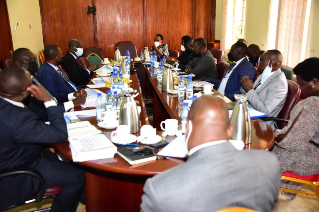 Uganda AIDS Commission appeared before the Presidential Affairs Committee where they submitted budget proposal of shs 10bn for the financial year 2022/2023. MPs tipped UAC to push for the financing of the AIDS Trust Fund which they said would ensure stable funding for HIV/AIDS.
