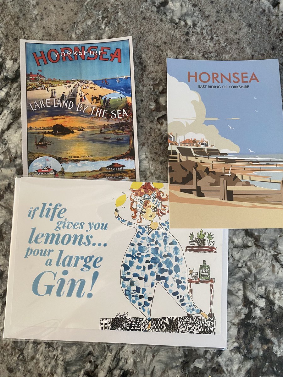 wrightgolfshop's tweet image. Day off from @hornseagolfclub so lovely 6km walk around our town Browse around Townhouse &amp;amp; Leafy Seadragon, coffee from Greenowl &amp;amp; enjoying the view @longbeachLP #hornsea #seaviews #yorkshire