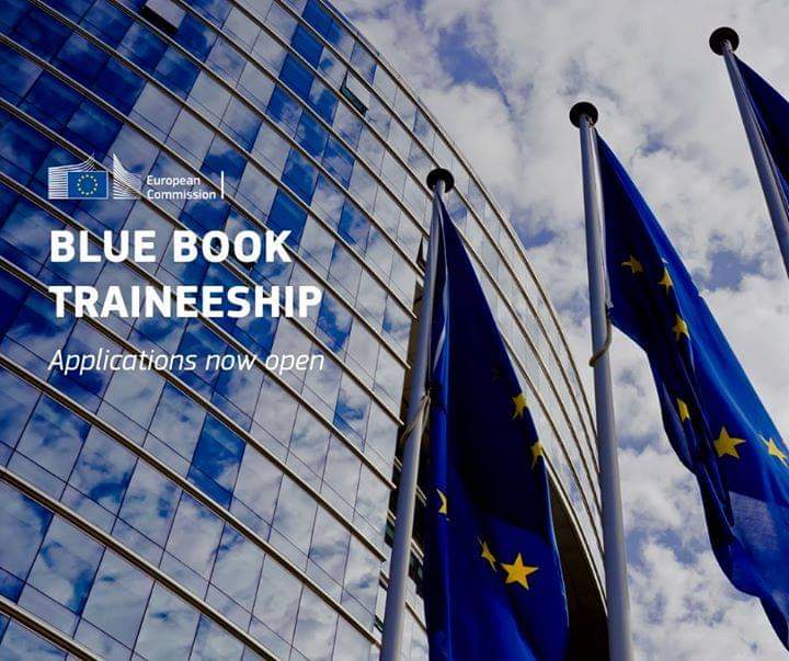 📢 Applications for #BlueBookTraineeship 🇪🇺 are now open!
✅university graduates, at least 3 years of study
✅no prior work experience in excess of 6 weeks in any EU institution
✅no age limit

Apply by 31 January! 👇
traineeships.ec.europa.eu

#EuropeanYearofYouth 
#EuropeIsHere