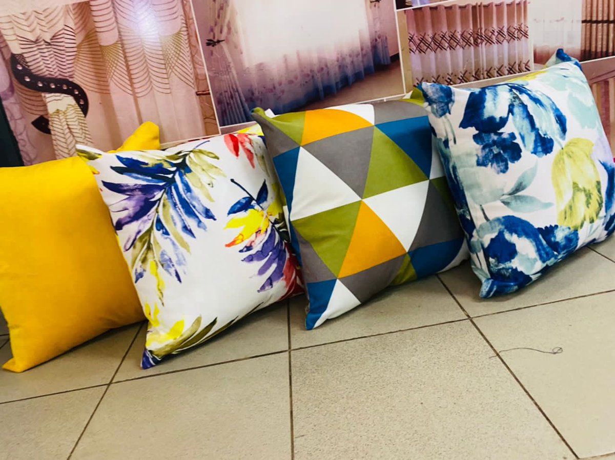 RitazCollection's tweet photo. CUSHIONS!!!!!  CUSHIONS!!! CUSHIONS!!!!

Cushions available in different colors and designs 

Price ……………………………………35,000/=
Please call or WhatsApp 0772451472 for deliveries 
We deliver at a cost 
#cushions #cushioncover https://t.co/MBbFeHkg59
