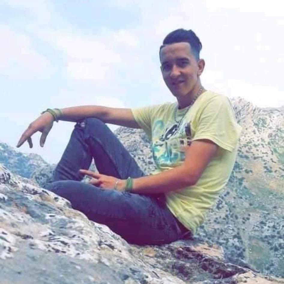 Tamazgha_'s tweet image. ⭕️ Ces 6 jeunes originaire Ouadhia et Mechtras ont disparus depuis le 2 Janvier 2022, le départ à eu lieu de Mostaganem, les familles s'inqui fortement, je demande à tous si vous avez la moindre information de nous transmettre un message svp.