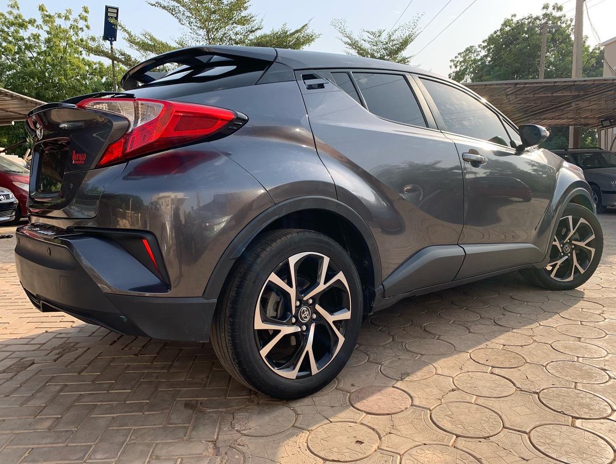 ArewaAuto's tweet image. FOR SALE!!!

TOYOTA C-HR
YEAR:2018

PRICE:14M💰💰💰
LOCATION: SOKOTO 
CONDITION: FOREIGN USED

DUTY✅
DM📩
WHATSAPP📲08032629387
CALL📞08032629387 
#arewamotors #referandearn #luxury #arewatiktok #toyota #toyotachr