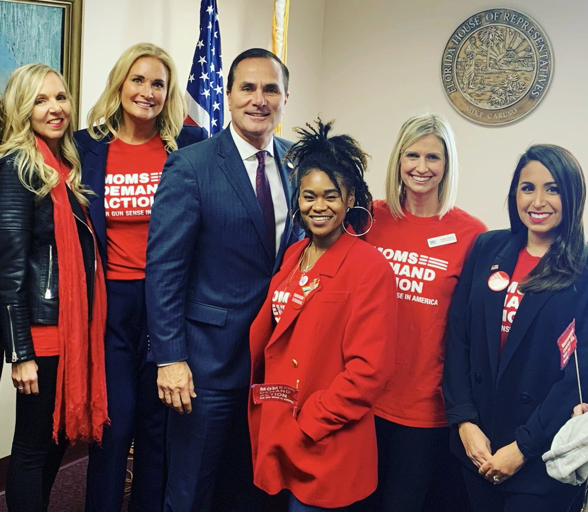 flagirl0502's tweet photo. Today’s the DAY!  The 2022 #Florida legislative session kicks off this morning and runs for just 60 days. This #BocaRaton  @MomsDemand volunteer  is ready to work with @TinaPolsky and @RepMikeCaruso to 
#EndGunViolence. Let’s do this! 💪🏻  #FlaPol @bocapol https://t.co/9YYHW8Z99a