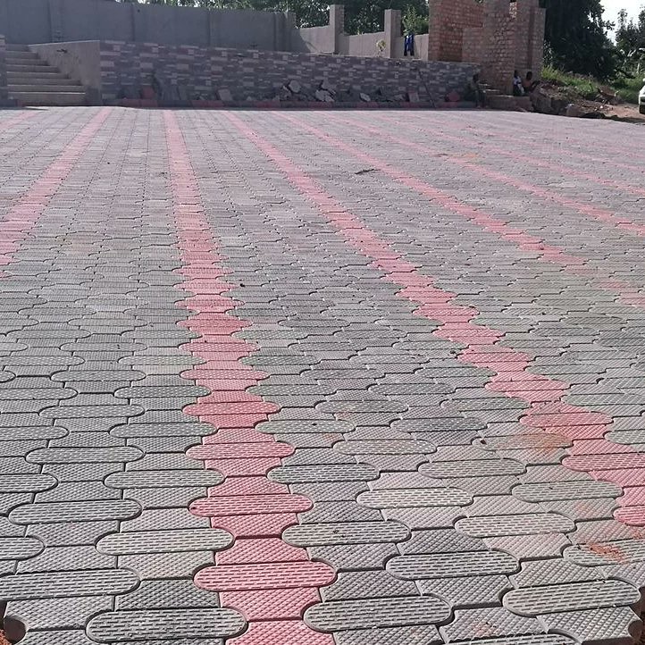 Moha_KLA's tweet photo. Having a shabby compound is nolonger
fashionable so get your compound look
attractive in any way you love🤩
📞📞Whatsapp/Call: O704346542
For more details visit their head offices Next to Bugoloobi Police Station🏠

@designspotbooth 
#CompoundDesigns https://t.co/MG3zok3Q8d