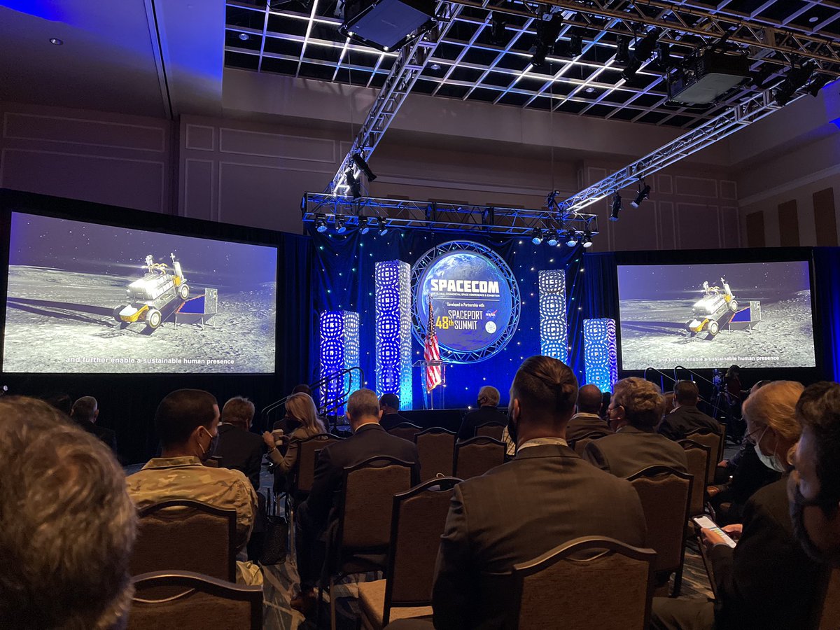 IanFichten's tweet image. Opening keynote at @SpaceComExpo #spacecom2022 at the Rosen Shingle Creek in Orlando, FL 🚀🌖