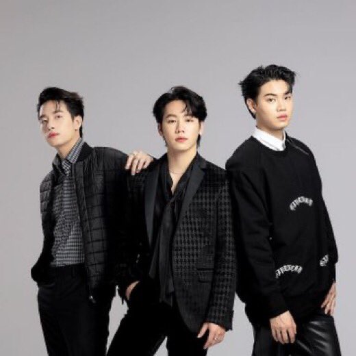 แอคนี้รักน๋องวอร์ที่สุ้บ tweet media