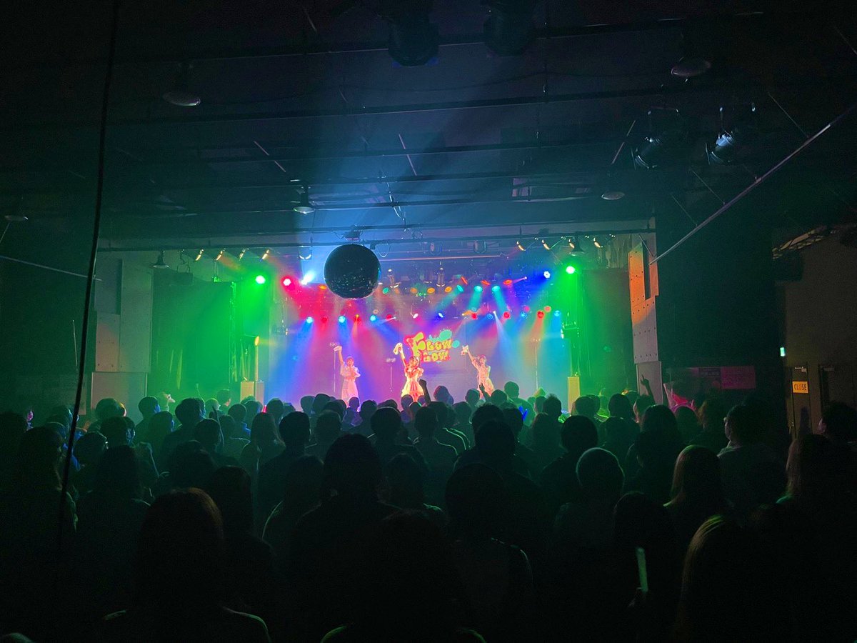 flowflow_runa's tweet photo. FlowFlow ラストワンマンライブ
「あの日見てた煌めくこの場所で」
最高の時間を、一緒に過ごしてくれてありがとう！！

今までで1番キラキラで幸せで最高の景色でした！一生忘れられない宝物です✨

出会ってくれて、最高に幸せなアイドルにしてくれて、ありがとう。
みんなのことが大大大好きだよ！ https://t.co/xkhzEDwYrh