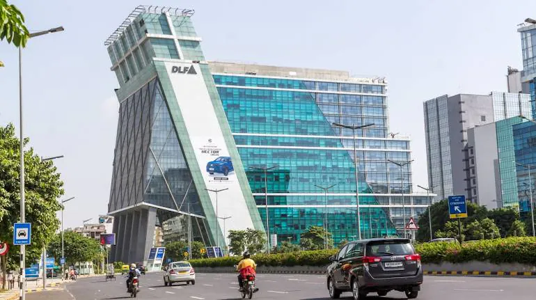 CNBCTV18Live's tweet photo. DLF sees sales worth Rs 1500 crores for its initial offering in ONE Midtown, a newly launched #luxury #residential project in New Delhi https://t.co/iRTW5XEcle