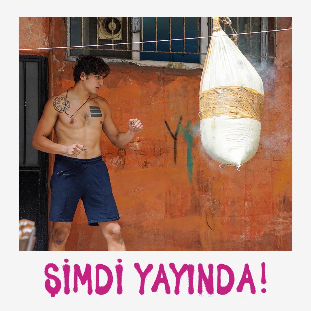 "Yaşamasını Bilene" 💎💗🥊  Sabırsızlıkla beklediğimiz #DURAN şimdi ilk iki bölümüyle GAİN'de! 🎈

gain.tv/t/kek1VQH9/dur…