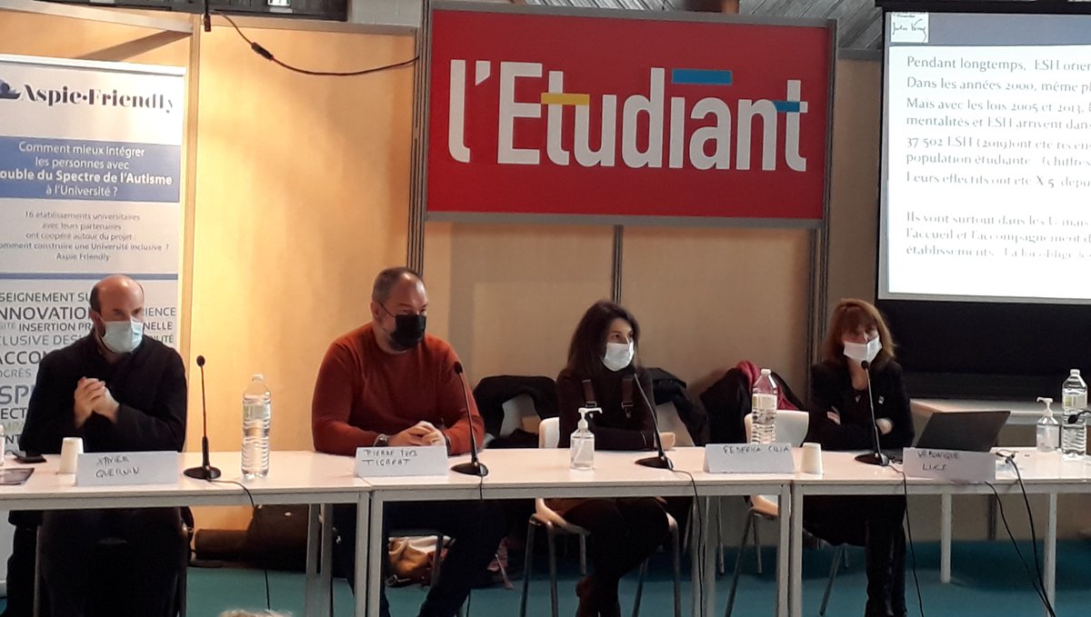Escom_Chimie's tweet photo. Dans le cadre du programme PHARES, l'ESCOM Chimie a co-animé une conférence "Enseignement Supérieur et handicap" au salon de l'@letudiant  à Amiens le 8 janvier.
#autonomie #handicap #orientation #etudessupérieures https://t.co/uHy9nP8jVH