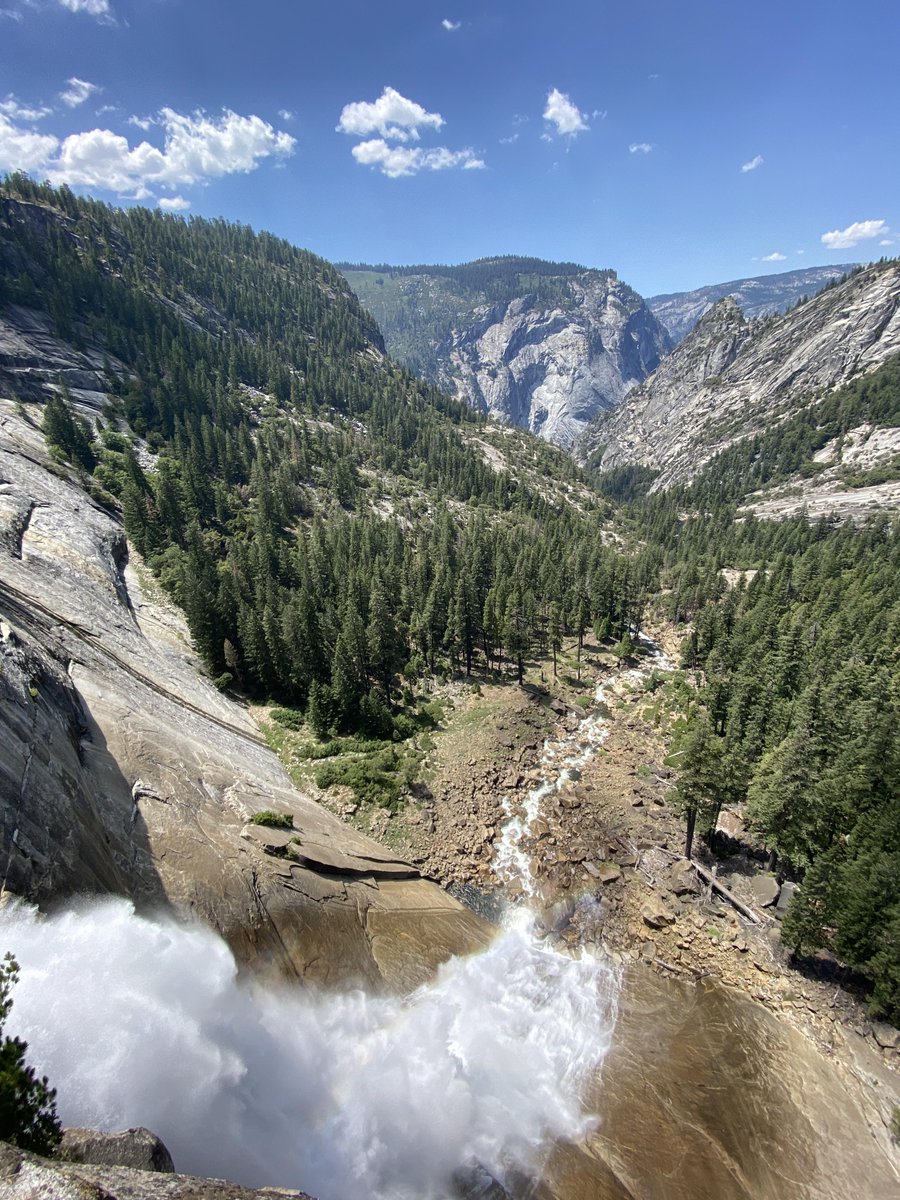 picshttp's tweet image. Little Yosemite Valley from top of Nevada Fall   

#Water #Cloud #Plant #Sky #Mountain