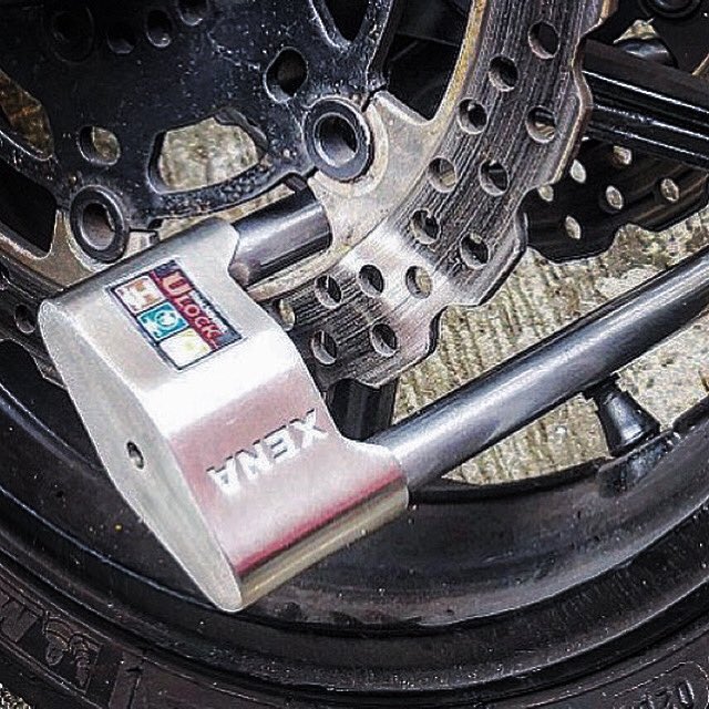 xenasecurity's tweet image. Strong, silent and steely... the XSU Series non-twist shackle (alarmless) chrome bar U-lock from XENA. #lockitorloseit #motorcycle #stronglock #motorcyclesecurity #motorcyclesecuritysystems