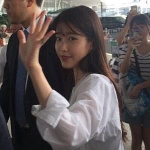 jieun folder tweet media