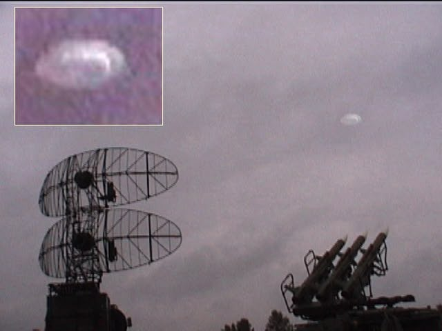 topik122's tweet photo. Undeclared War: UFOs against the USSR
Read: https://t.co/NrKgCPsHsh #ufotwitter #UAPs #ufoac #aliens #USSR  #triangularufo #war https://t.co/7qvxk2ukjn