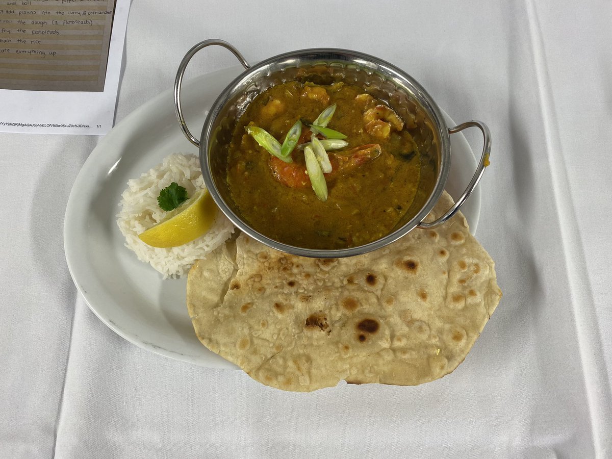 DHFSFoodTech's tweet image. Massive congratulations to Grace for winning and Liv for competing in the @SBFutureChef local final @sheffcol. 
Fantastic efforts from all the competitors. Well done.