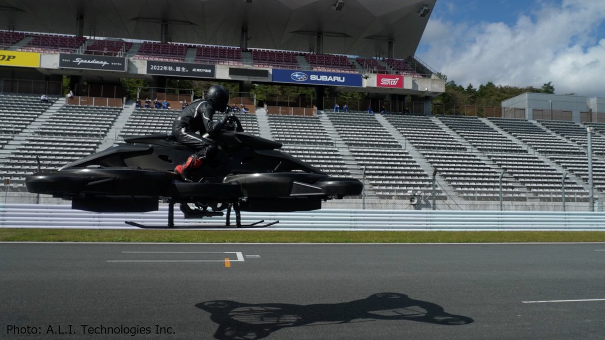 .@ALI_Tech_Inc has developed the XTURISMO Limited Edition--an actually rideable hoverbike expected to see a wide range of use, including as transportation in places with incomplete infrastructure and emergency-use during disasters. 
ali.jp/en/
#InnovationJapan