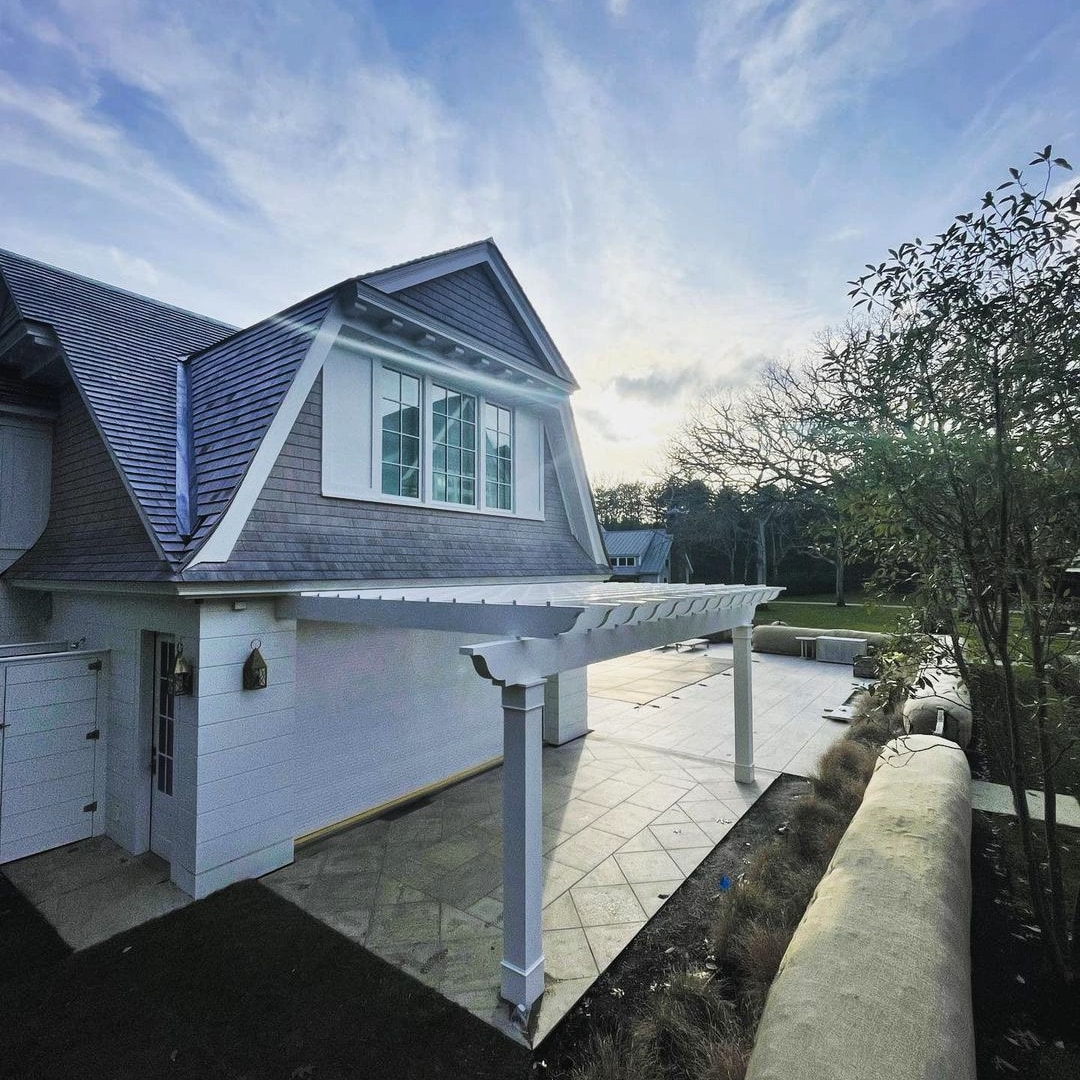 builtbybrosco's tweet photo. Hoping that a pic of this recent #intexmillwork #pergola job in #ostervillema gets you through a cold day in the Northeast. Stay warm!
Builder: #capecodcowboy - visit their #instagram for more pics!
@intexmillwork #capecod #capecodbuilder #mabuilders #keepcraftalive https://t.co/2hCiVqrqBY