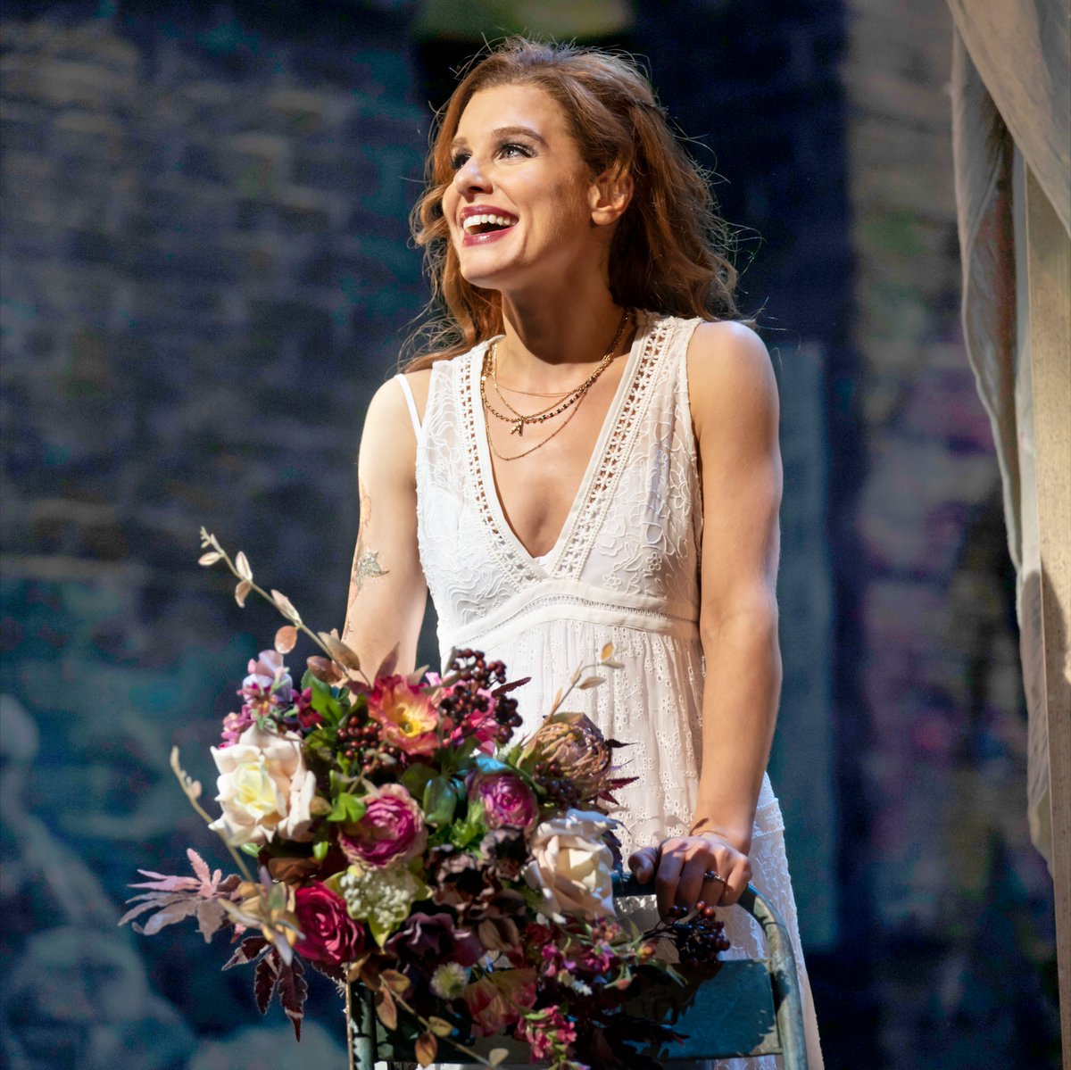 julietmusical's tweet photo. Anne definitely has #Onelessproblem for 2022 👀👇🏿

'I vow to babysit less, party more, and pick up a quill of my own!'. https://t.co/VDEa1Qg73h
