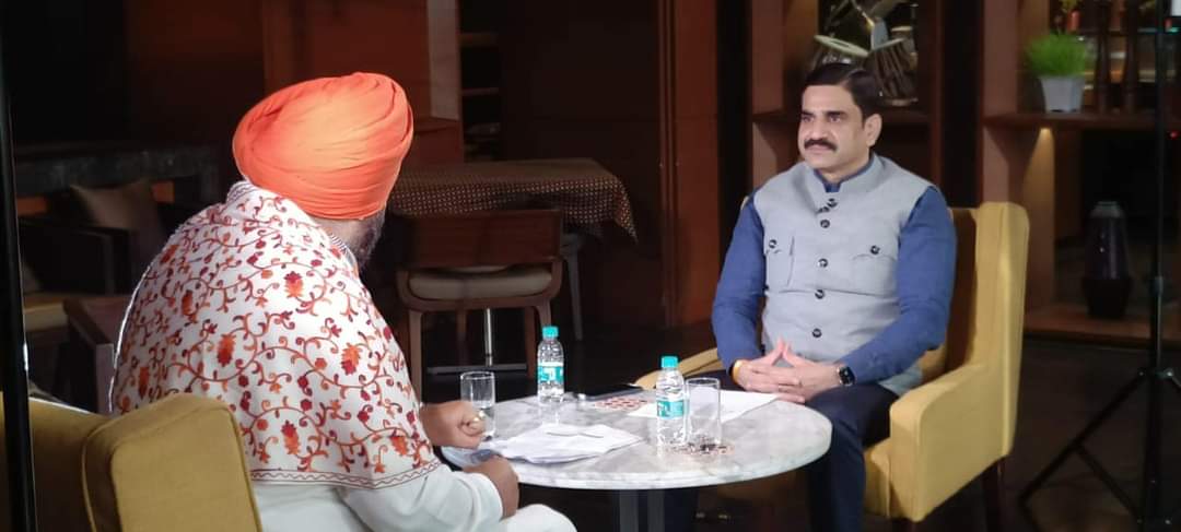 kawaljeetambala's tweet image. #interviewtime @sherryontopp @jagwindrpatial  @ABPNews