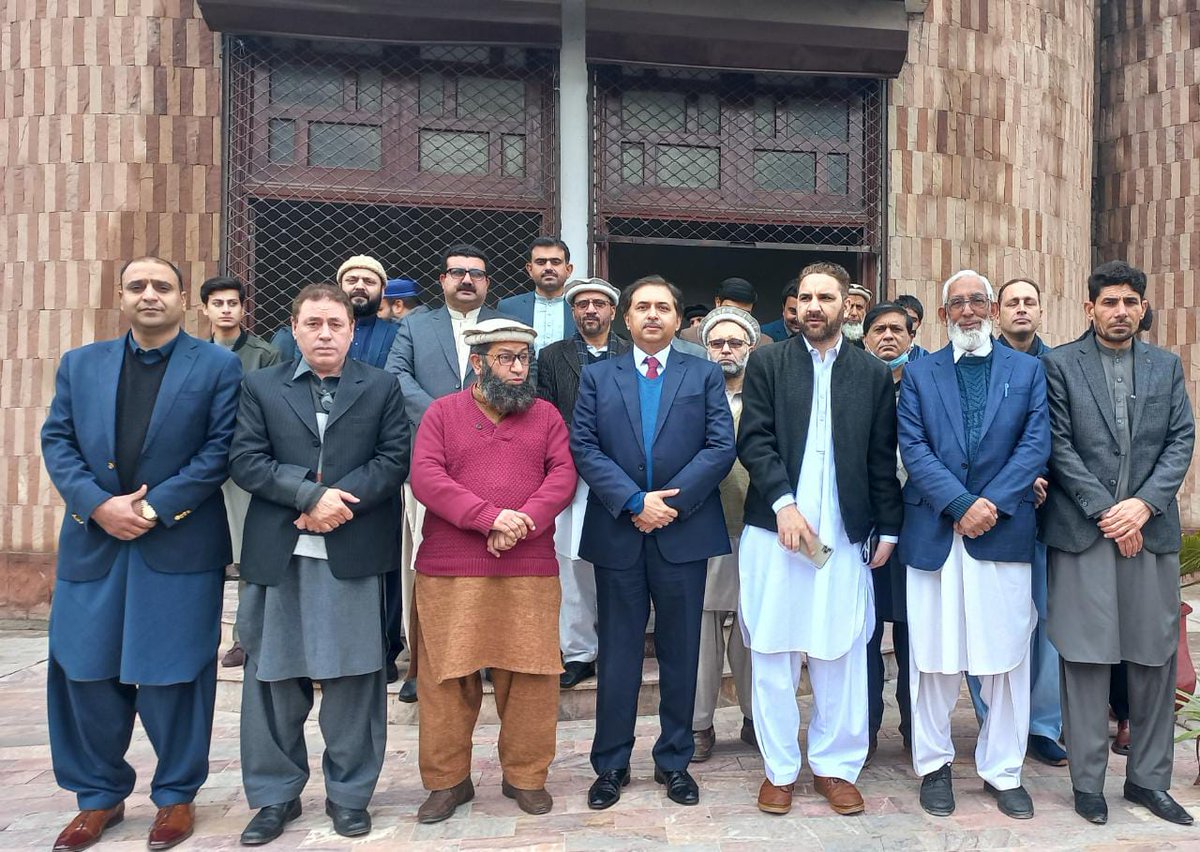 RevenueKP's tweet photo. Honorable SMBR Syed Zafar Ali Shah attended Consultative workshop on Peshawar City Master Plan 2040 as Chief Guest at University of Peshawar https://t.co/wa1BparL3h