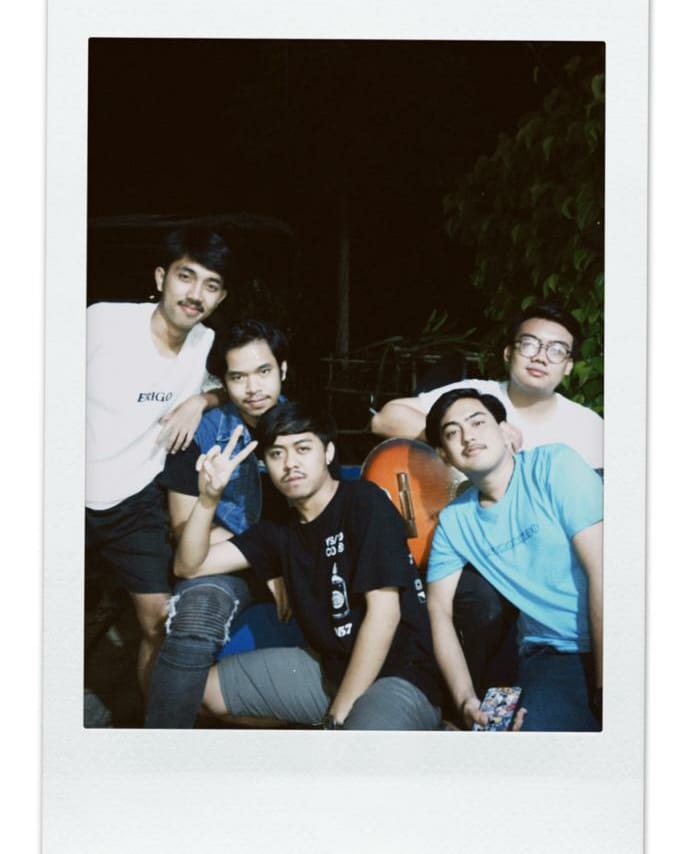 ramdiiin's tweet photo. broo eeeee👋👋👋 https://t.co/roC1TxKRx0