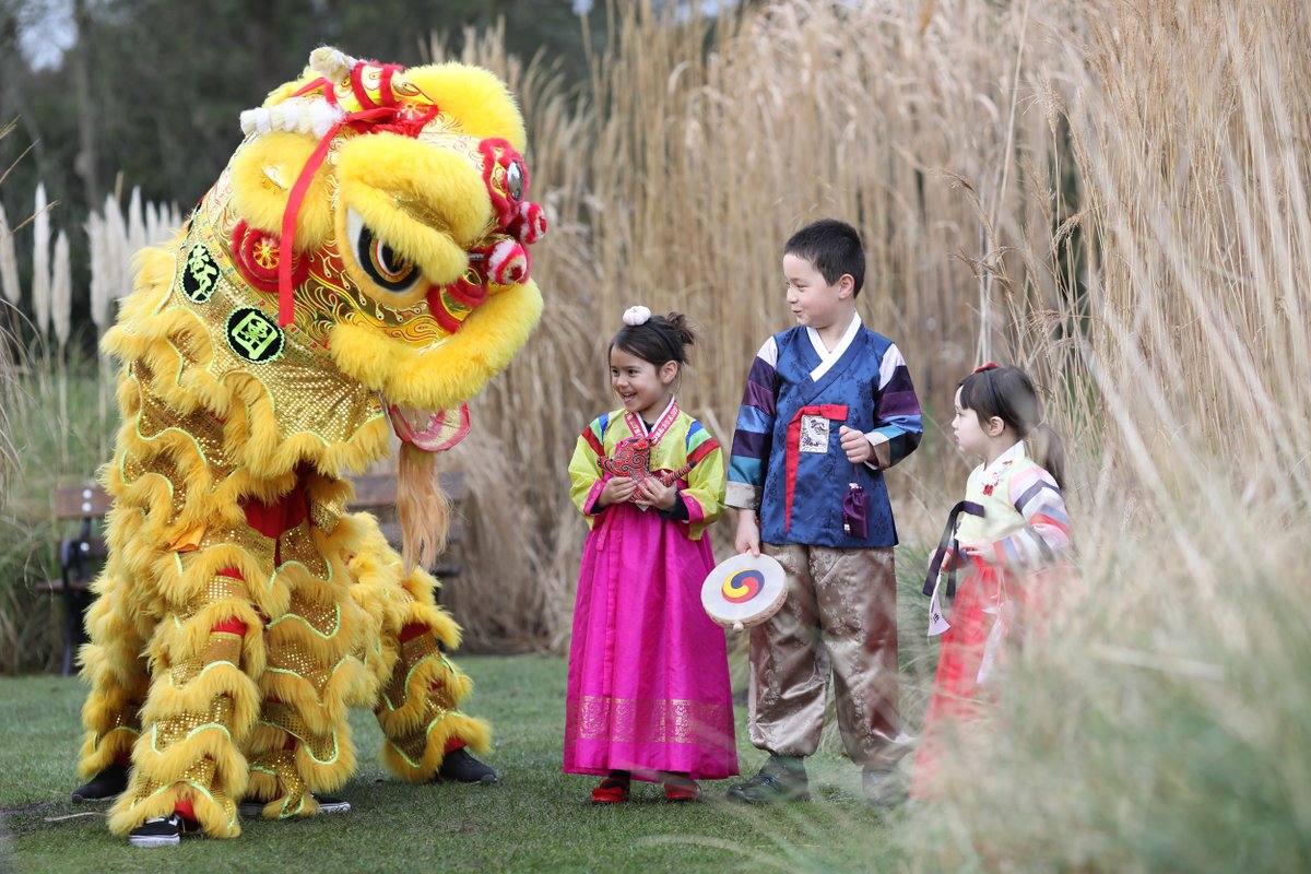 Something was spotted moving through the grasslands at the National Botanic Gardens yesterday... 👀
