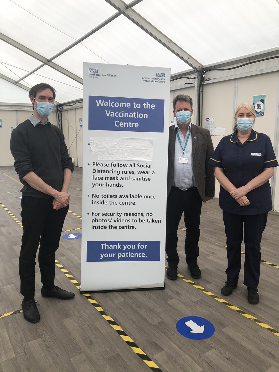 jacqui_burrow's tweet image. An absolute pleasure to bob along to our #massvacc centre at the Manchester Tennis Centre today. Open for 1 year today! Vaccinated over 400,000 people - one amazing achievement by brilliant people - Thank you for all you do @NCAlliance_NHS @lammers37