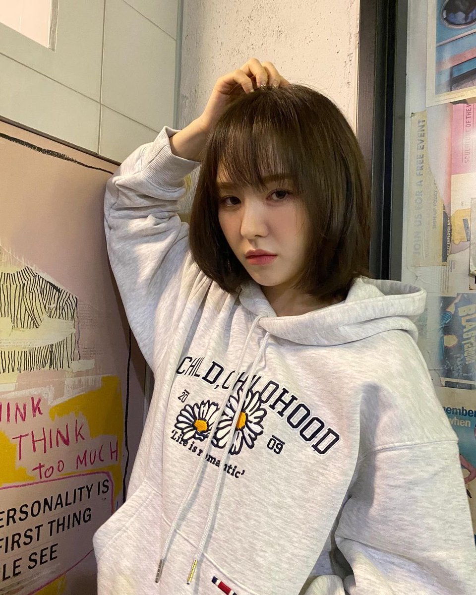 wendyuine's tweet photo. #WENDY #RedVelvet #Girlsoptop #wendypics #Instagram #todayiswendy  #KPOP #SMTOWN2022 #SMTOWN_LIVE #SMCU_EXPRESS on Instagram ♥️ https://t.co/sUl7XrFycY